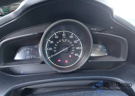 2018 Mazda Mazda3 Sport z USA, uszkodzony, nr VIN 3MZBN1U70JM267934